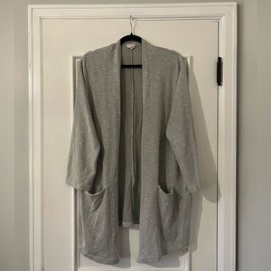 Grey Donni women’s wrap